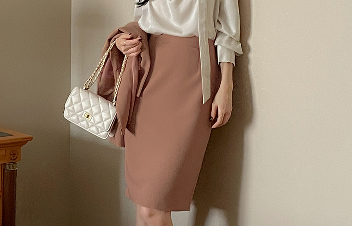 ローラ フェミニン Hライン Set-up スカート
