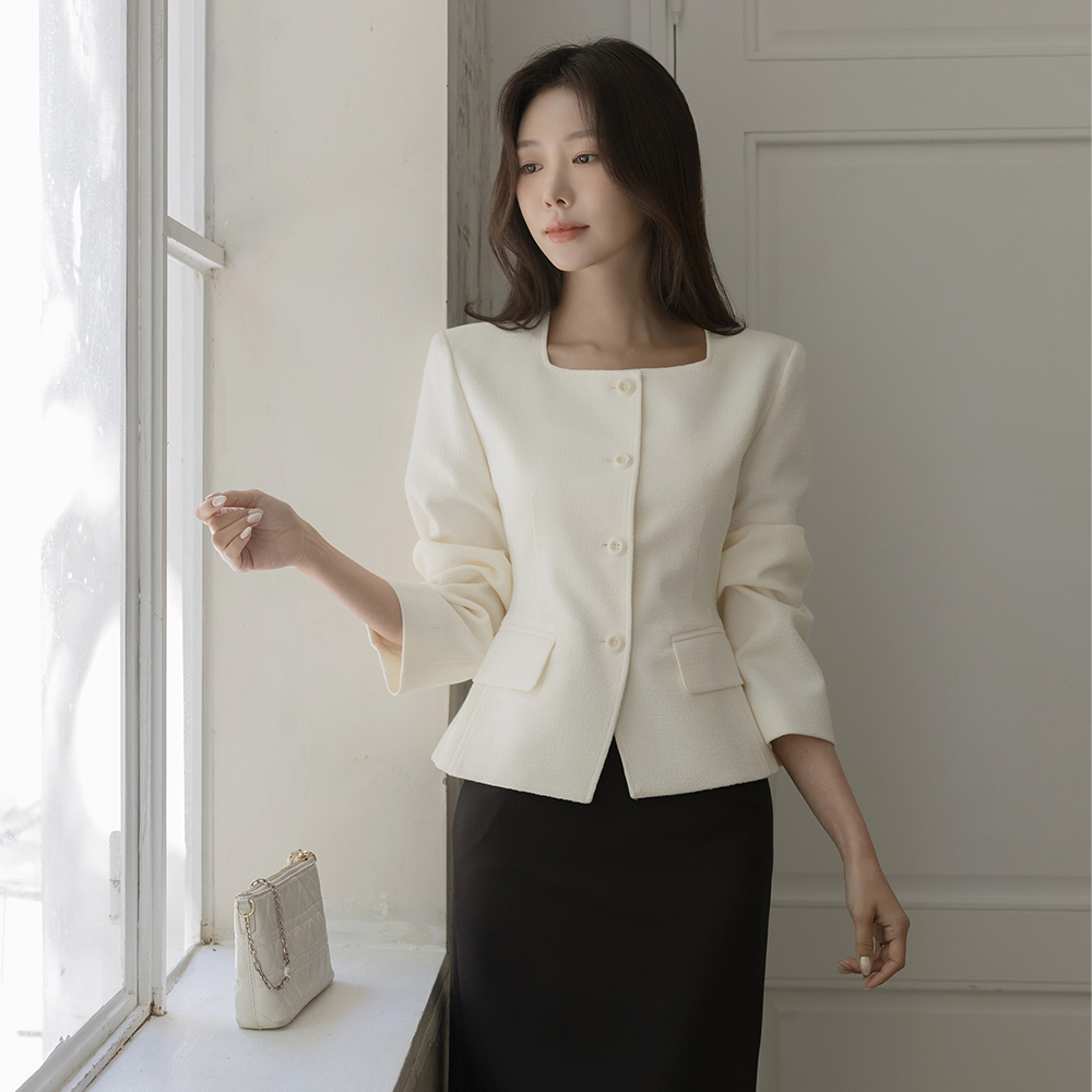 plain スクエアネック ペプラム ツイード ジャケット