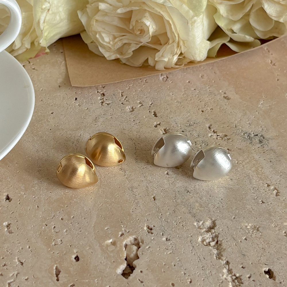 アンティーク 水玉 イヤリング