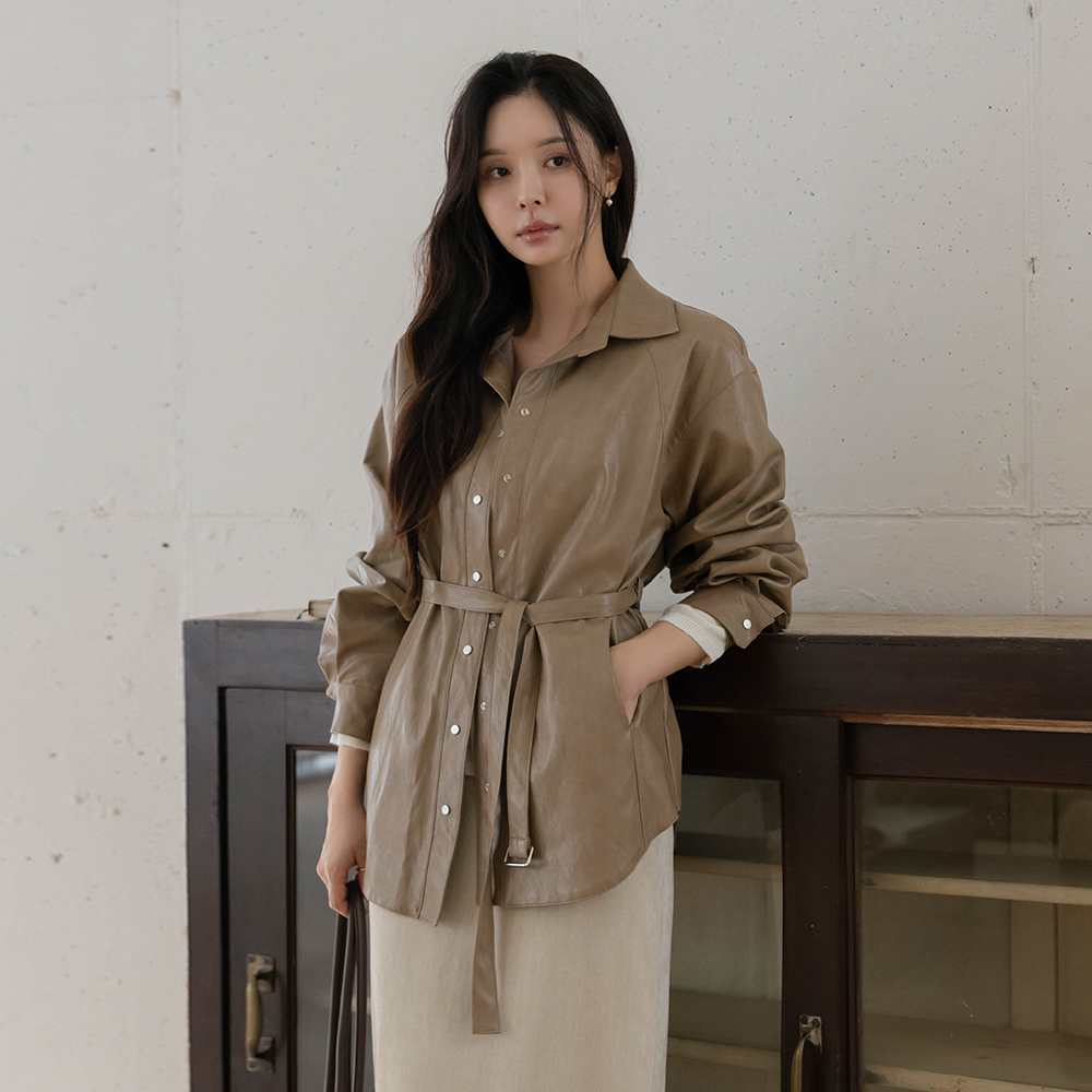 カラーネック カバー レザー ジャケット(+ベルト)