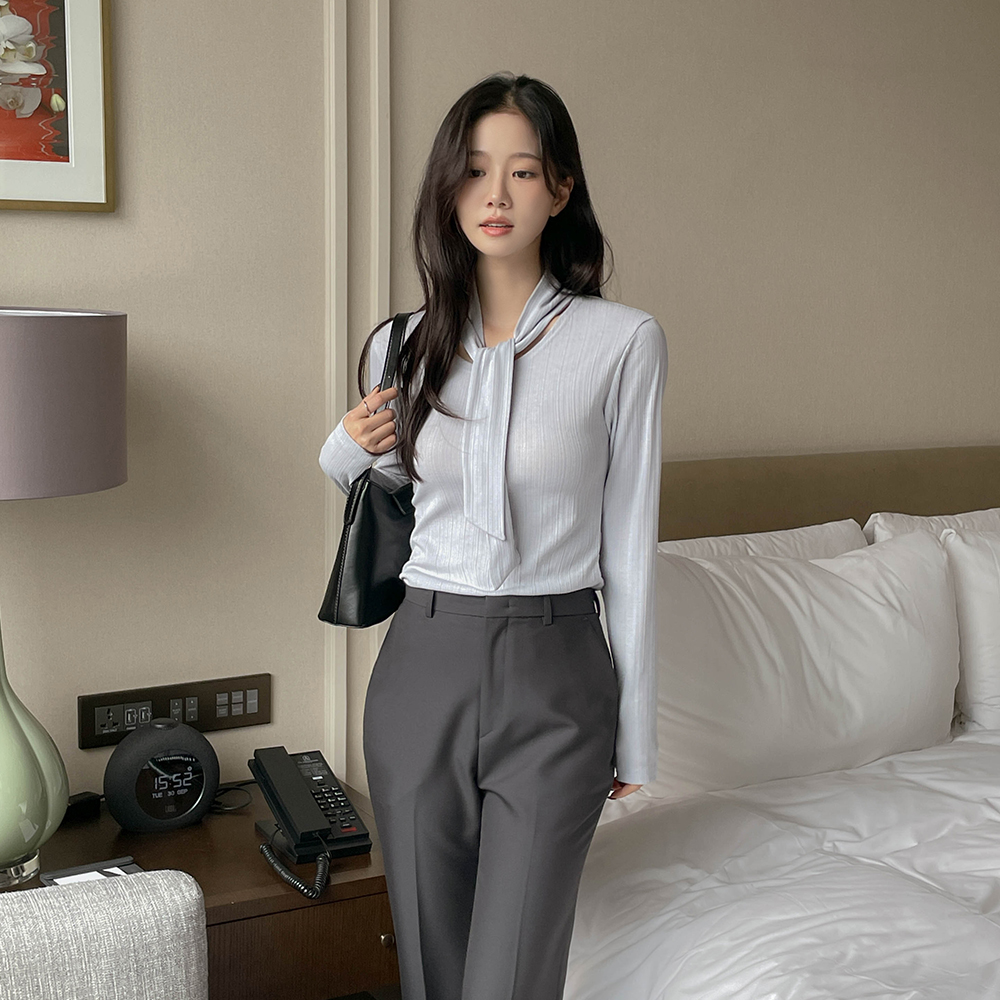 タイネック ムード 弾力 ティーシャツ