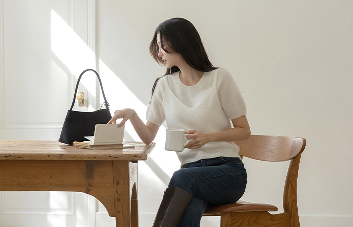 柔らかい アンゴラ&ウール ニット ビュスチエ