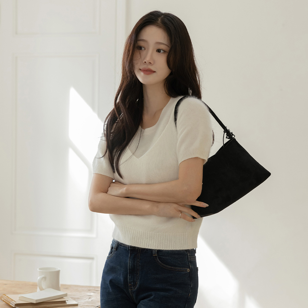 柔らかい アンゴラ&ウール ニット ビュスチエ