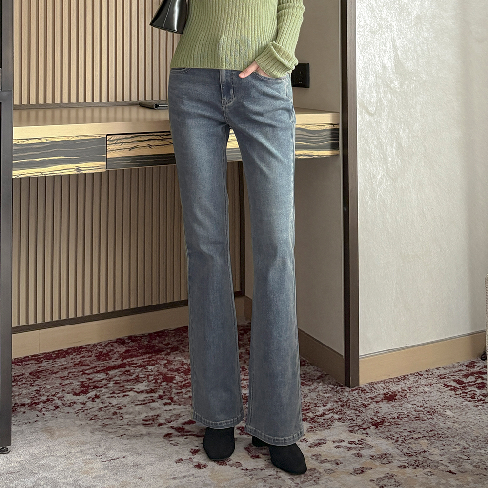 秋 ウォッシング 弾力 ブーツカット デニム パンツ