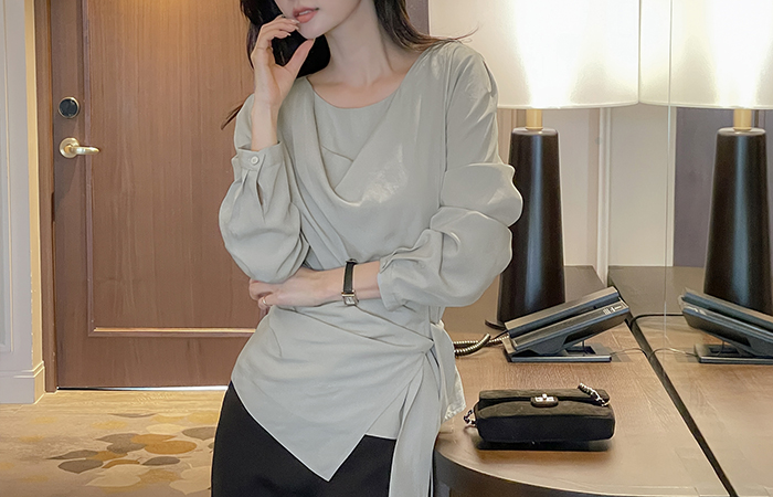 ルナ シャーリング ラップ しめくくり ブラウス