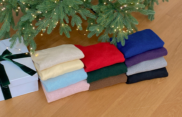 コットン キャンデー ラウンドネック ウール Standard 適合 ニット