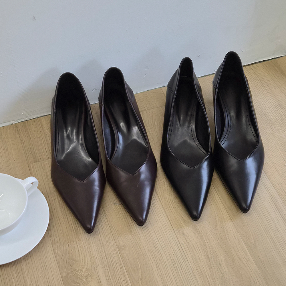 クラッシー モダン スティレット ヒール