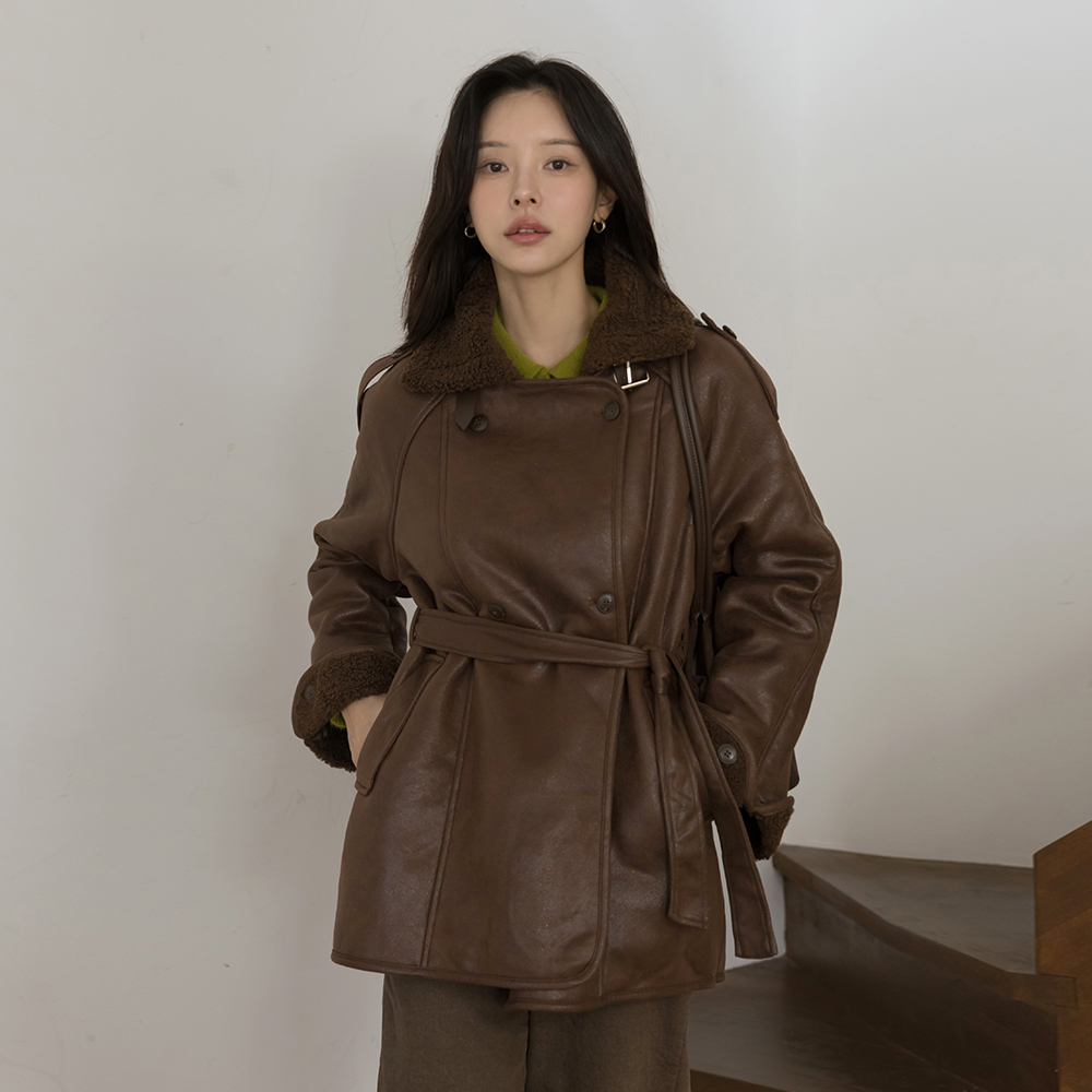 ハイネック トゥインクル ルーズフィット ムスタング(+ベルト)