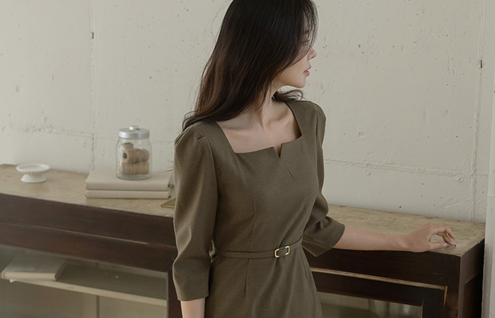 スクエア 切開ネック クロップド Hライン ワンピース(+ベルト)