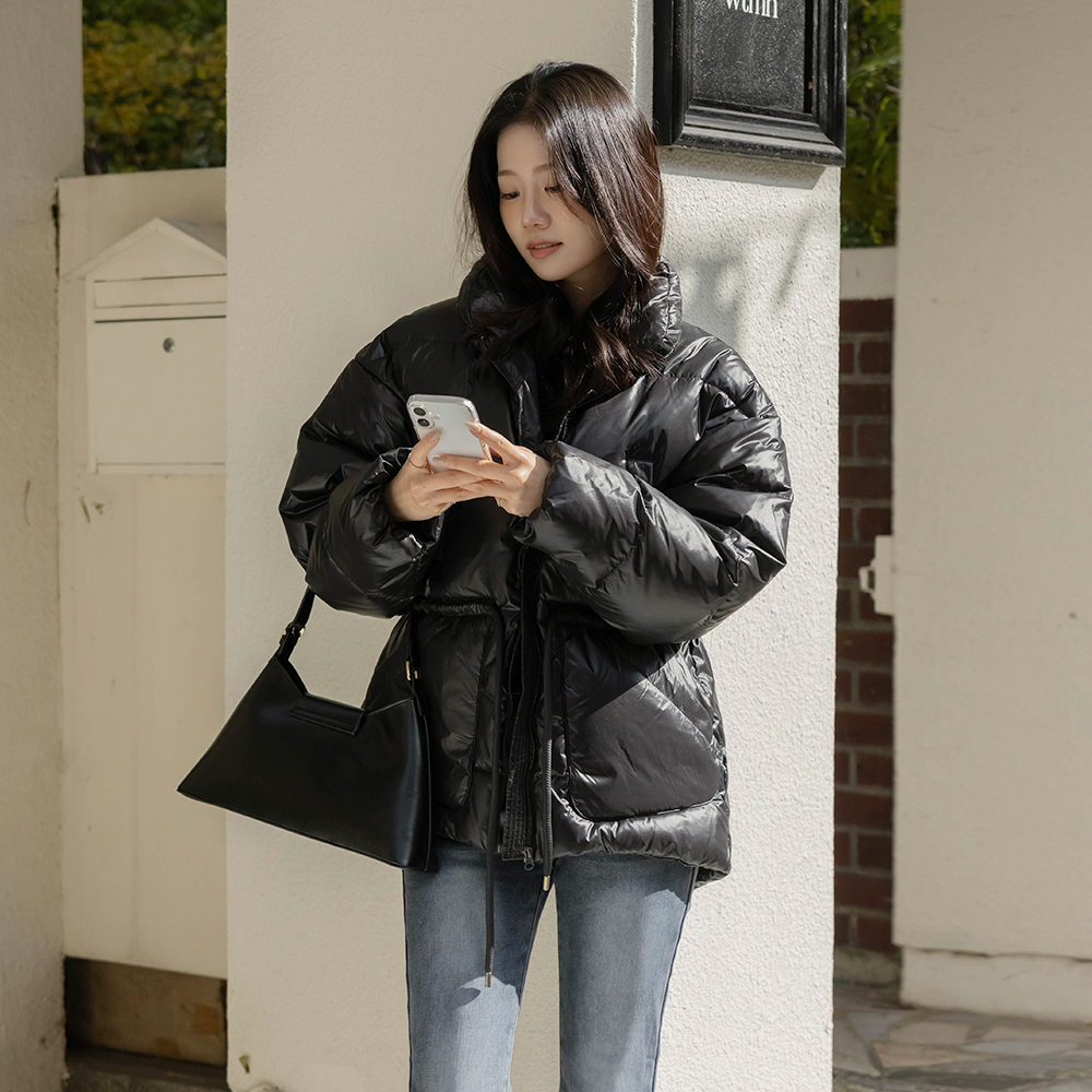 ダックダウン100% グロッシー ハイネック ハーフ バディング