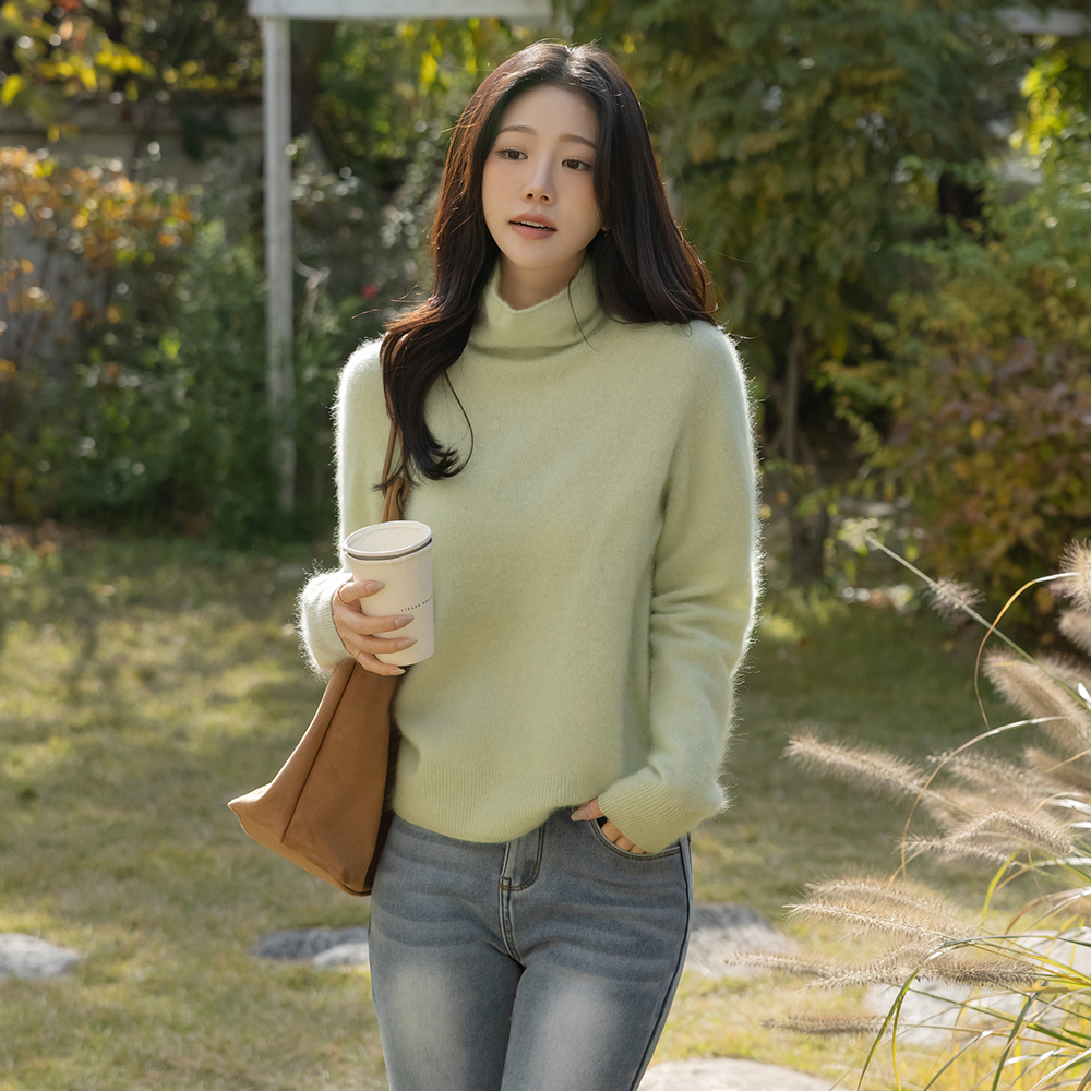 ウール100% Macaron ハイネック ODE ニット