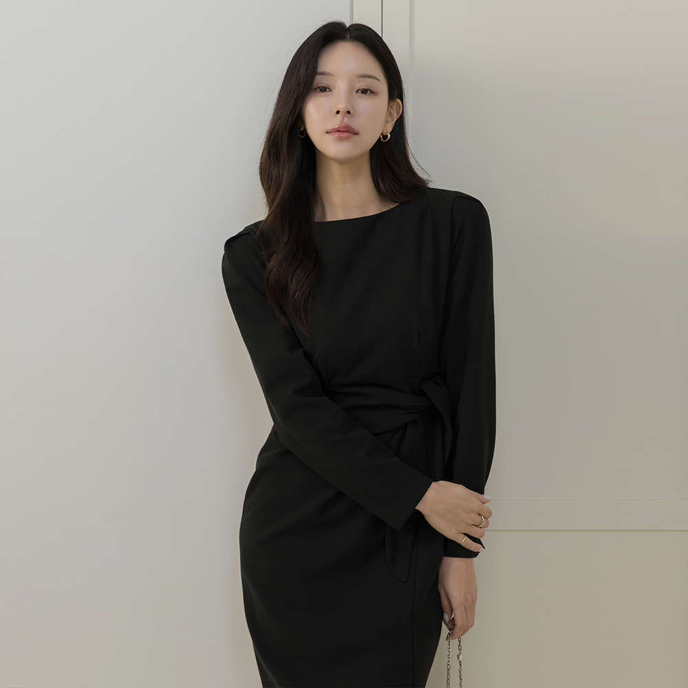 ボートネック しめくくり Hライン ワンピース