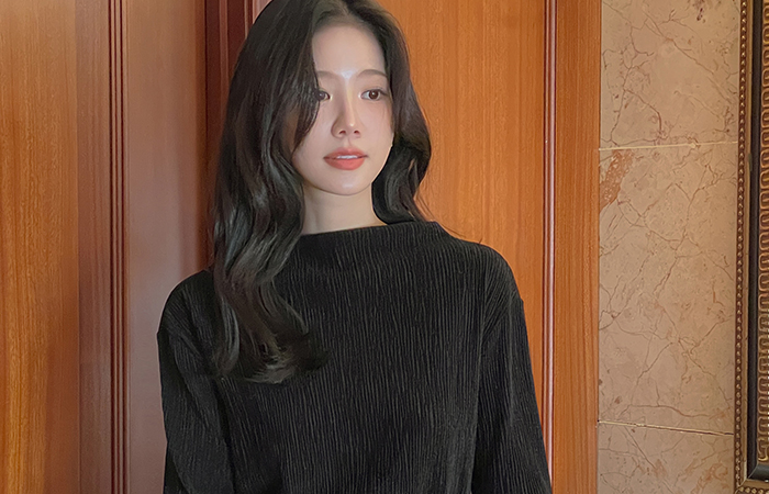 グリッター ベルベット ハーフネック リンクル 弾力 ティーシャツ(+ベルト)