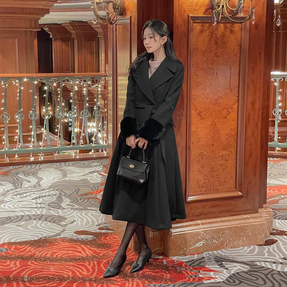 フェミニン 袖 ファー 配色 キルティング ロングコート(+ベルト)