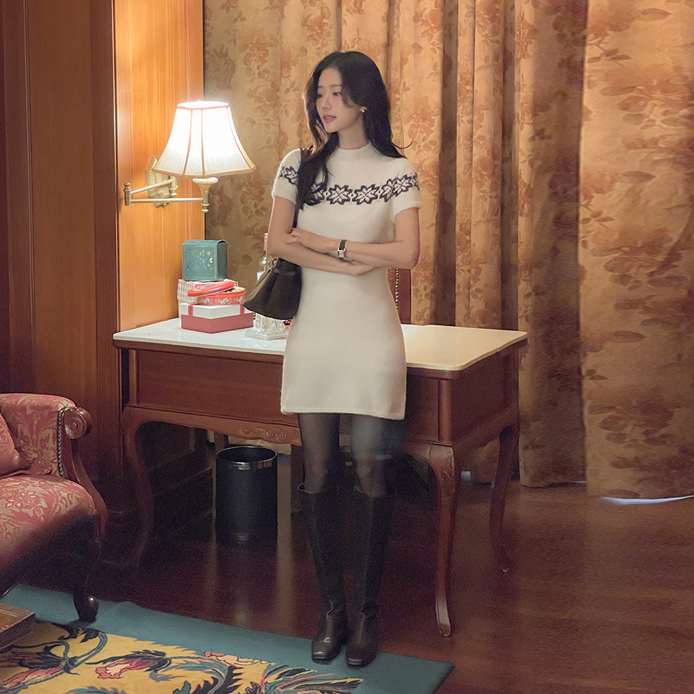 ハーフネック 雪花 ウール ニット ミニ ワンピース