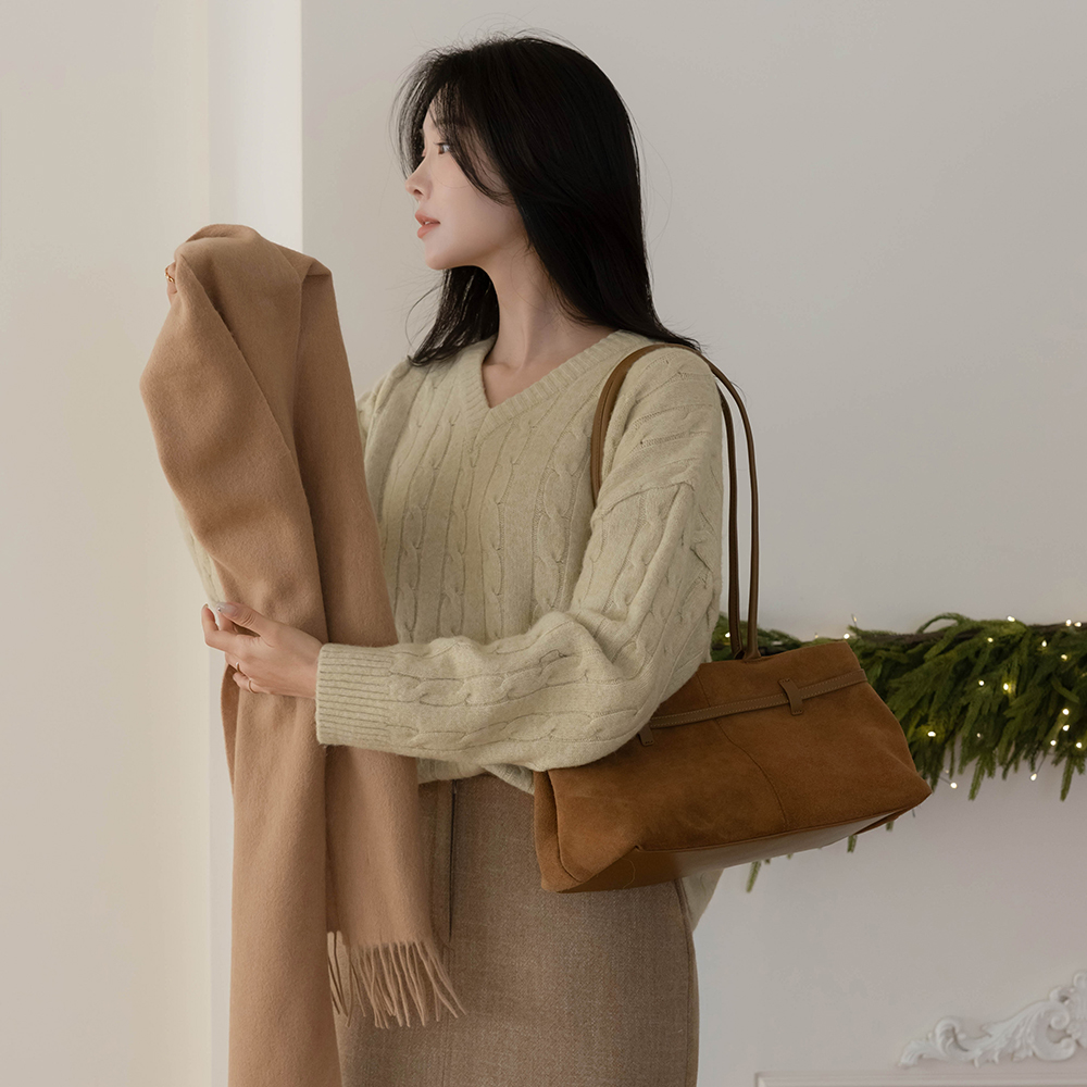 分厚い Vネック ねじる ウール ルーズフィット ニット