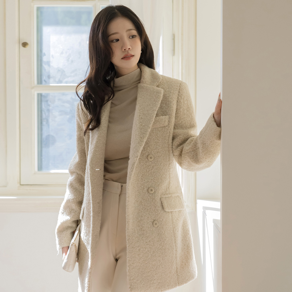 分厚い ブークレ スリムライン キルティング ジャケット(+ベルト)