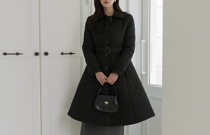 フェミニン スリムライン キルティング キルティング ロング バディング(+ベルト)