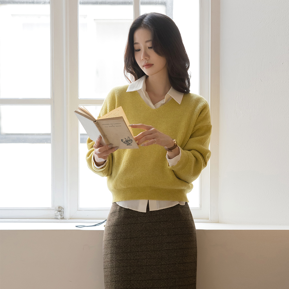 Macaron ブイネック ウール はち ニット