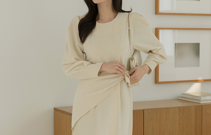 ベルベット Hライン パフ ロング ワンピース(+スカーフ)