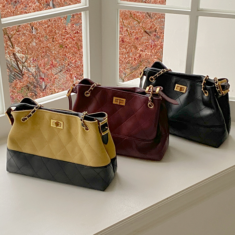 スエード&革 キルティング チェーン ショルダー