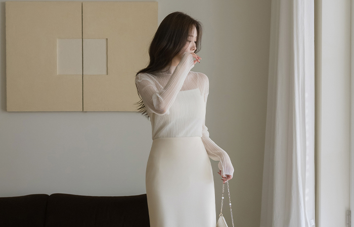 セミハイネック プリーツ シースルー ブラウス