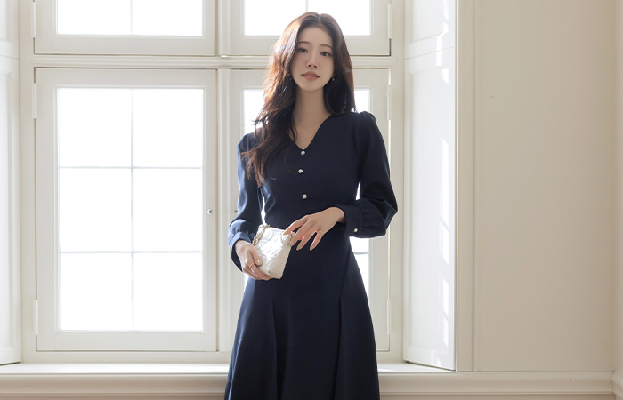 ブイネック 花柄 真珠 Aライン ワンピース