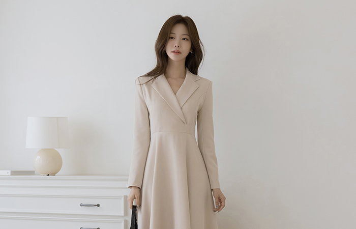 テーラード カラーネック Aライン ワンピース(+ベルト)