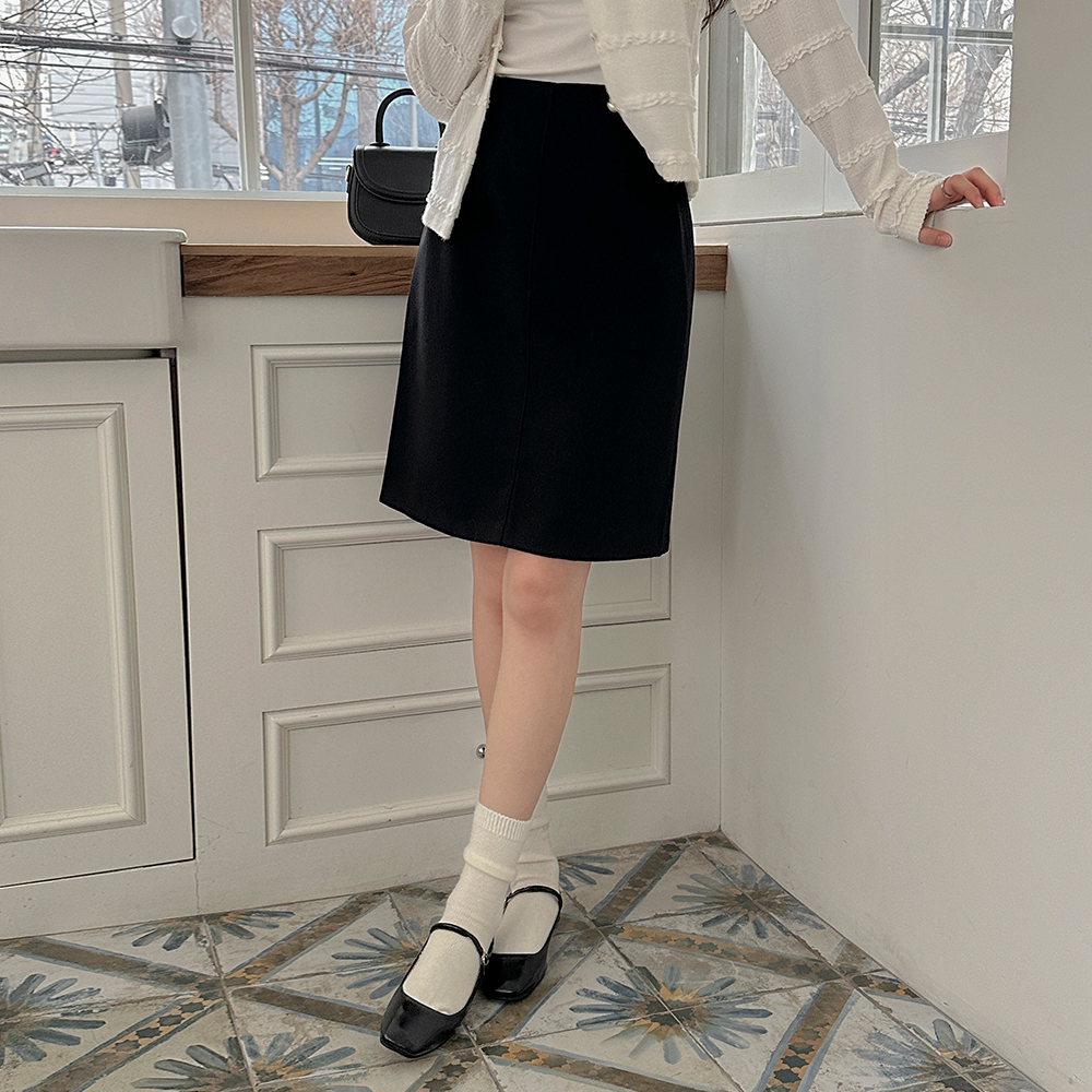 シンプル ポイント ミディ スカート