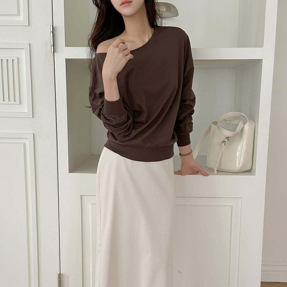 いい生地 투웨이넥 ティーシャツ