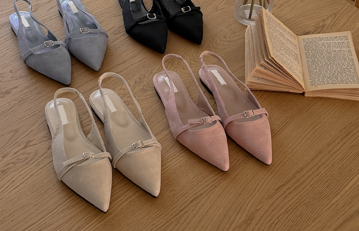 マット ベルト スリングバック フラットシューズ