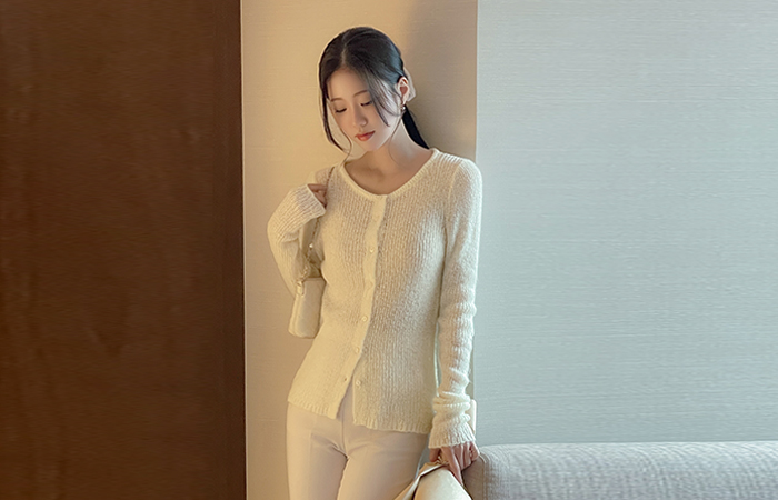 ほっそりした 春季 カラー ニット&ビュスチエ SET