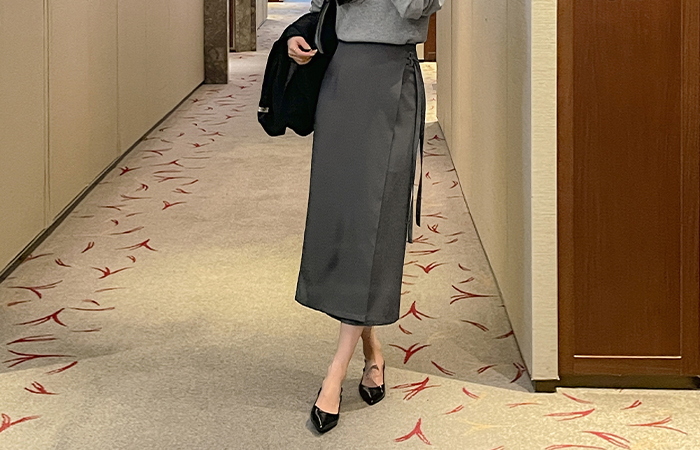 モダン ラップ ベルト Hライン スカート