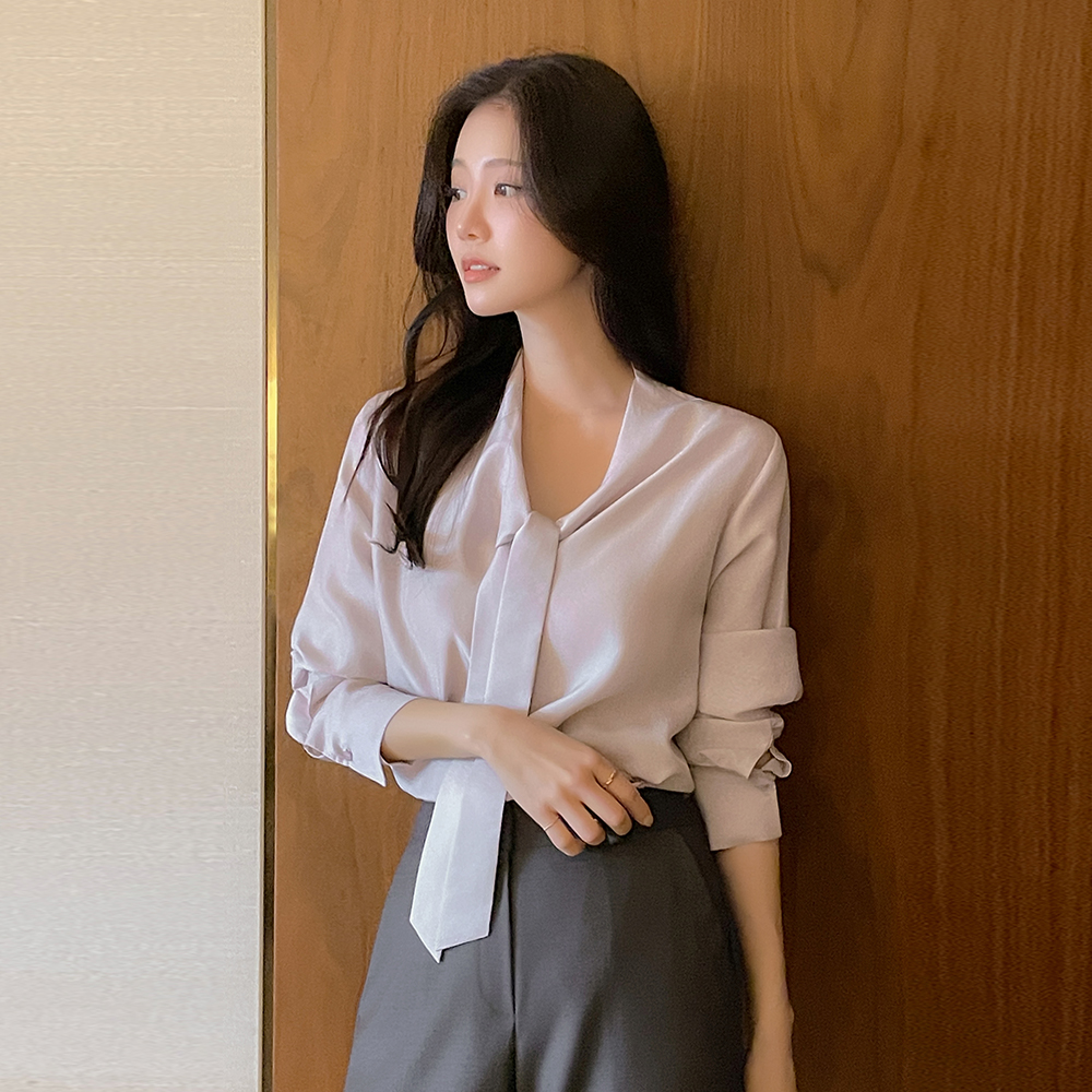 タイネック グロー 長袖 ブラウス