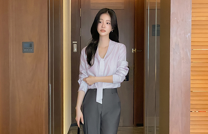 タイネック グロー 長袖 ブラウス