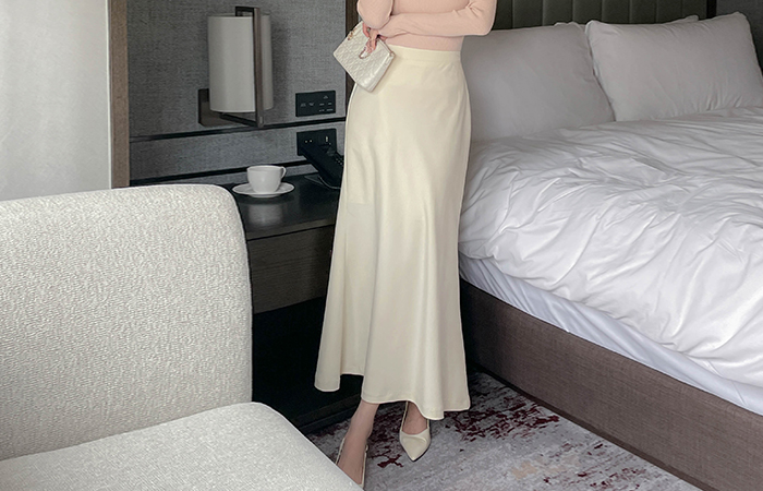 後面バンド ナチュラル 適合 マキシ スカート