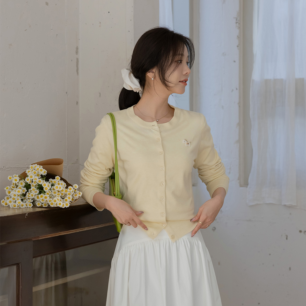 Pony ラウンドネック パッチ カーディガン