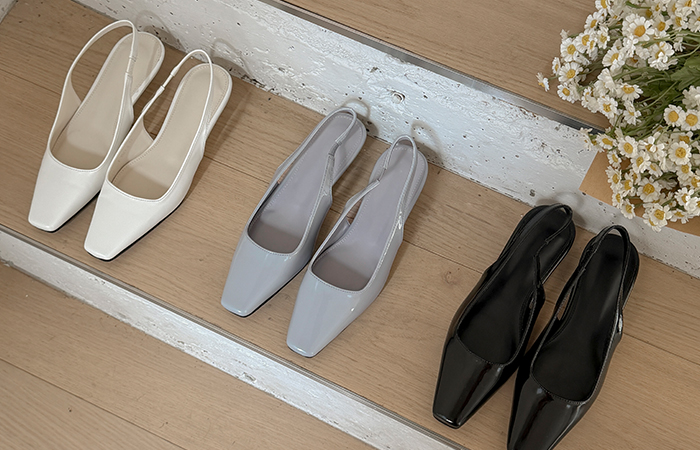 グロッシー ソフト スクエアトー スリングバック ヒール