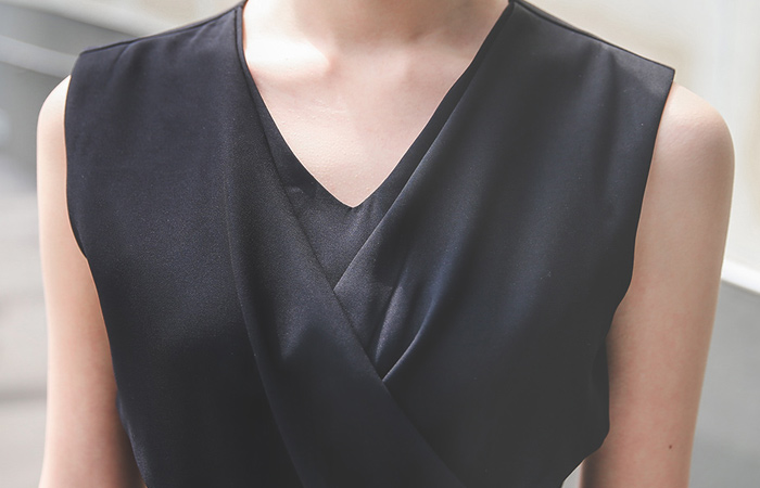 バストクロスシャーリングワンピース