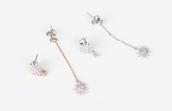 サンシャインキュービックオンバルイヤリング