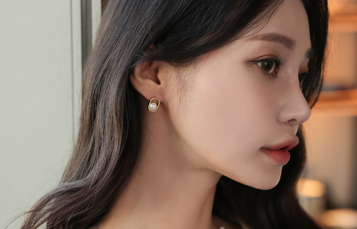 スクエア 縒り 真珠 イヤリング