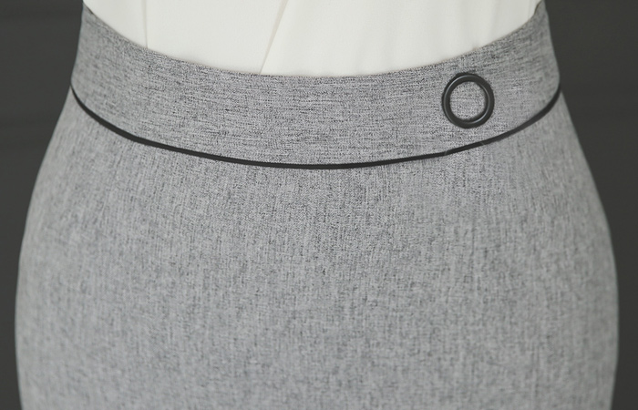 フォーマルリングボタンラインスカート