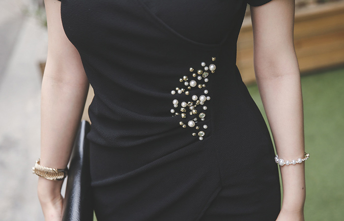 ジュエリーボディラップスパンドレス（半袖）