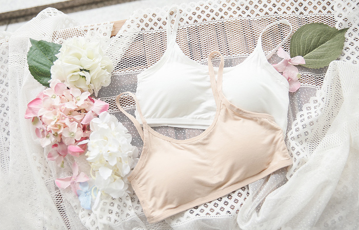 バックストラップセクシーブラトップ