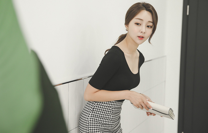 テンセルスリムUネック5分袖ティー